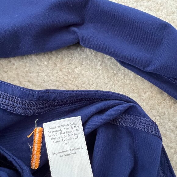 Lucy Activewear Long Sleeve V-Neck Blue Shirt Top M - Picture 9 of 9